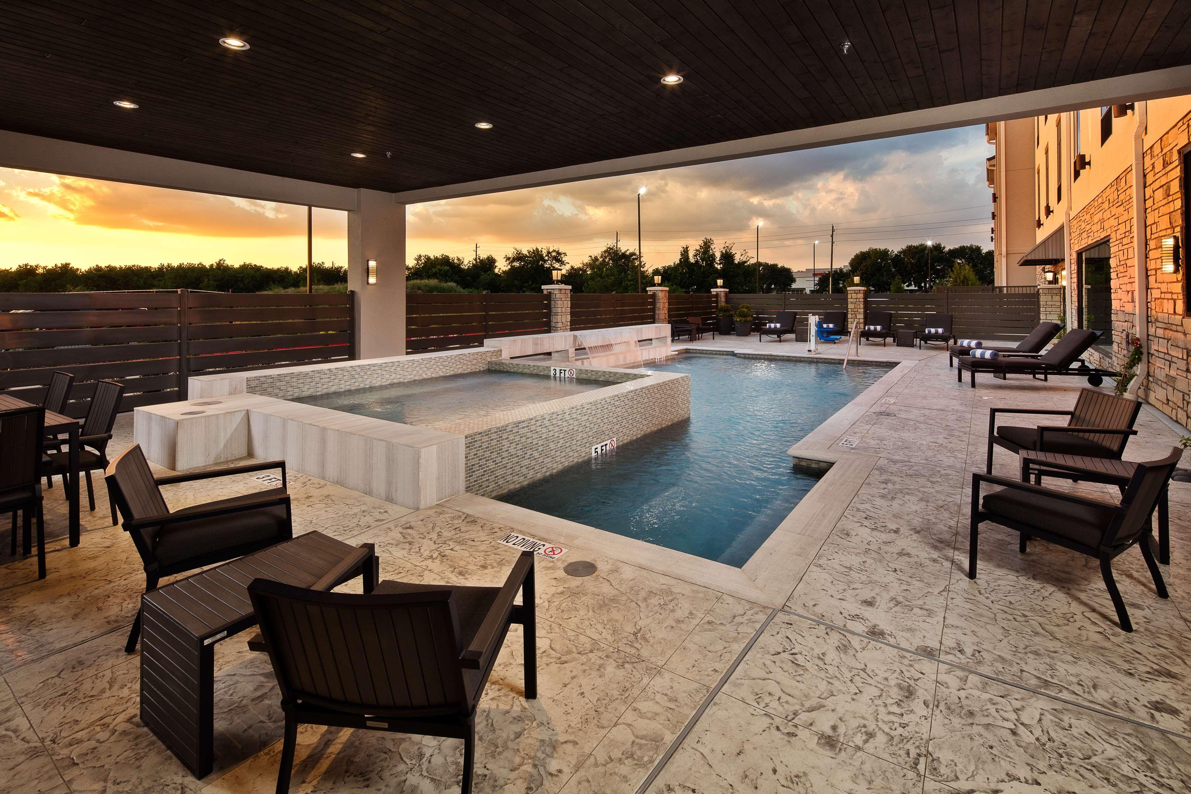 Wyndham Garden Katy Hotel Ngoại thất bức ảnh